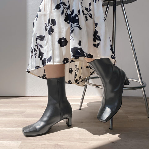 ラストワン60%OFF:ワイドスクエアトゥ ショートブーツ(5400)ブラック/mamian(マミアン)