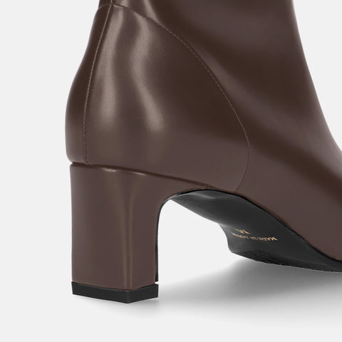 ラストワン60%OFF:ワイドスクエアトゥ ショートブーツ(5400)Dブラウン/mamian(マミアン)