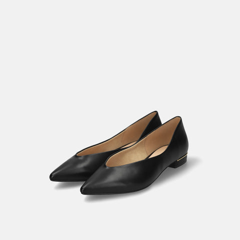 予約：メタルアクセント Vカットフラットシューズ（m17067）ブラック